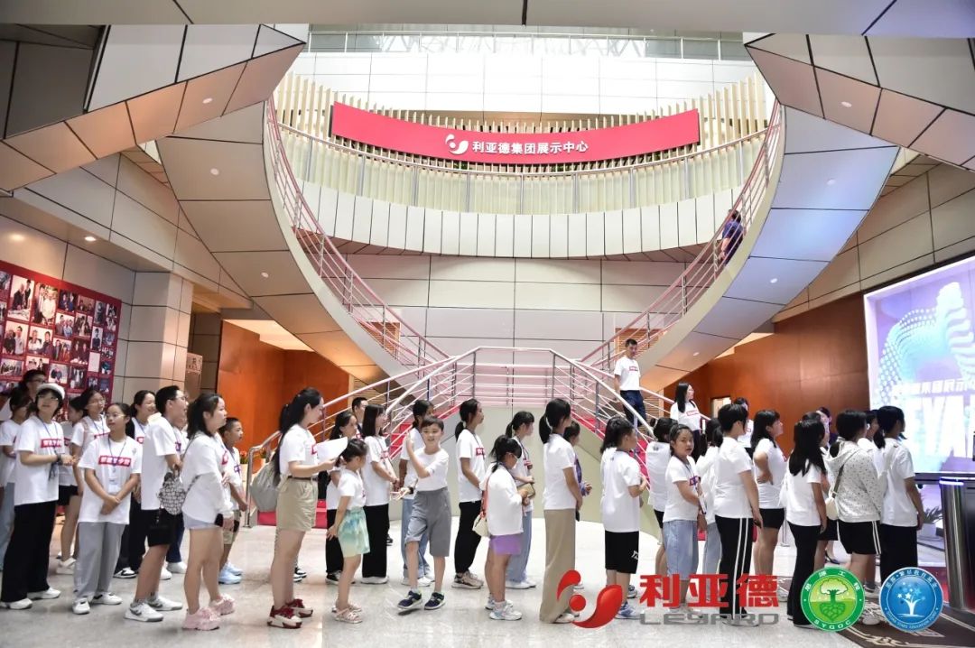 科技逐梦未来 | 米兰繁星夏令营暖心启航