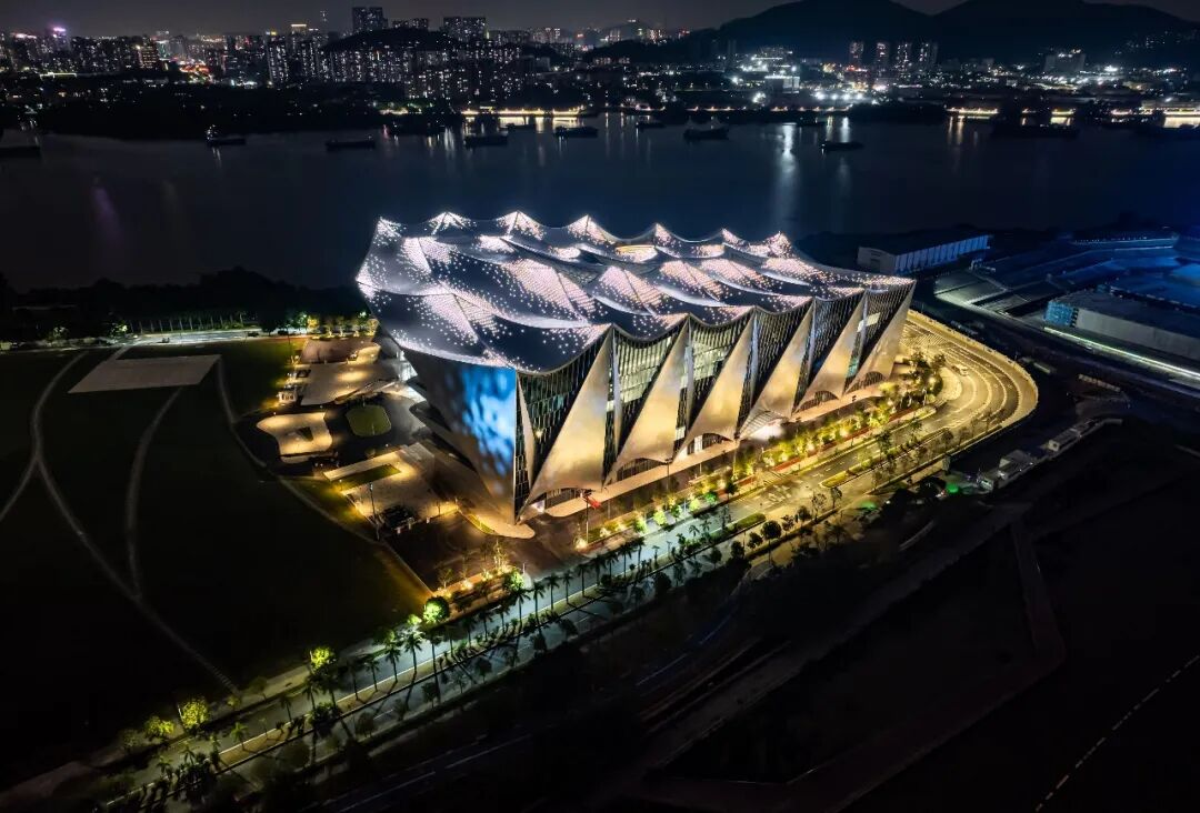 南沙地标+1！米兰助力大湾区科学会堂全面亮相，点亮珠江科创夜